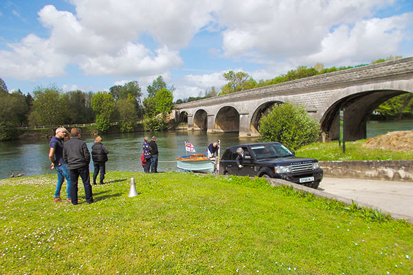 Launch on the river Charente for the new owner Jim's first skipper experience at the helm of "Dragonfly" at bridge on the charente river.