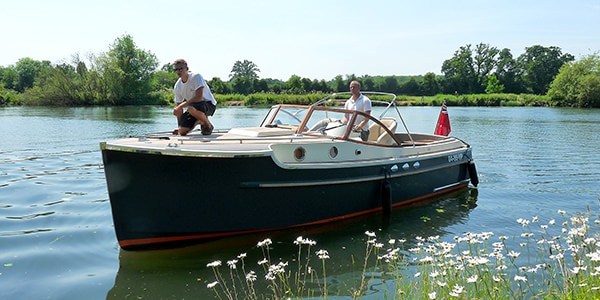 A PTS 26 about to moor