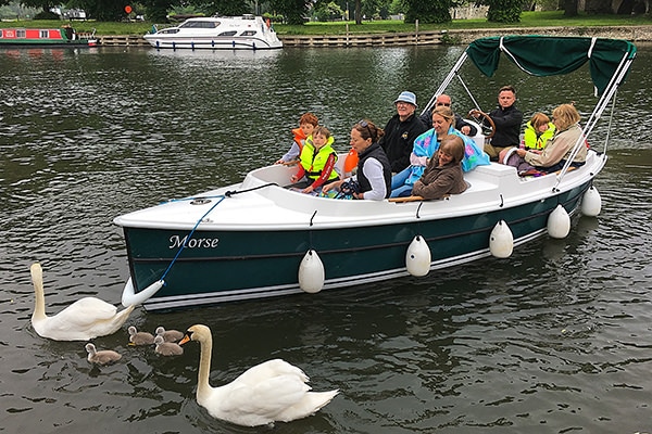 This lovely family had a great time on the river in one of PureBoating's self drive electric boats.