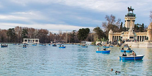 The large lake in El Retiro park, Madrid.