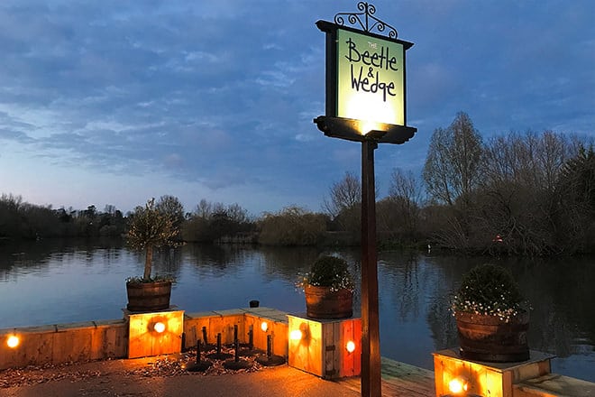 The cosy outdoors at "The Beetle & Wedge" in Moulsford.