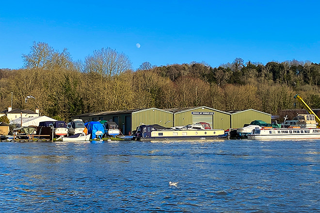 The Wargrave road - Hobbs boatyard buildings and facilities