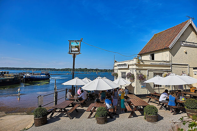 Pin Mill's The Butt & Oyster