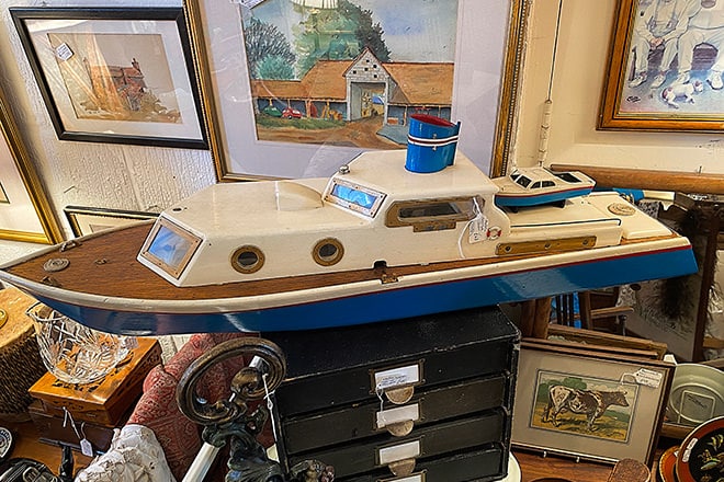 A model boat at The Ferret in Friday street, Henley-on-Thames.