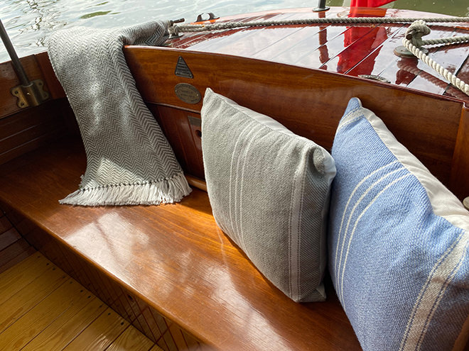 'Tarbes II's' cosy aft bench