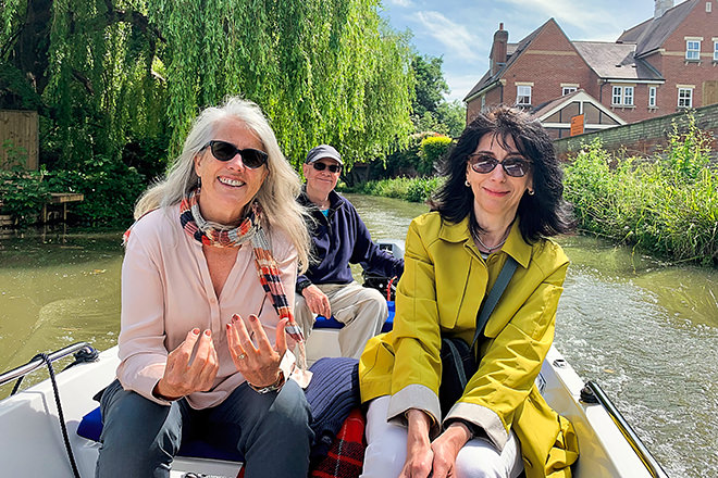 A lovely day out on the river with friends near Oxford.