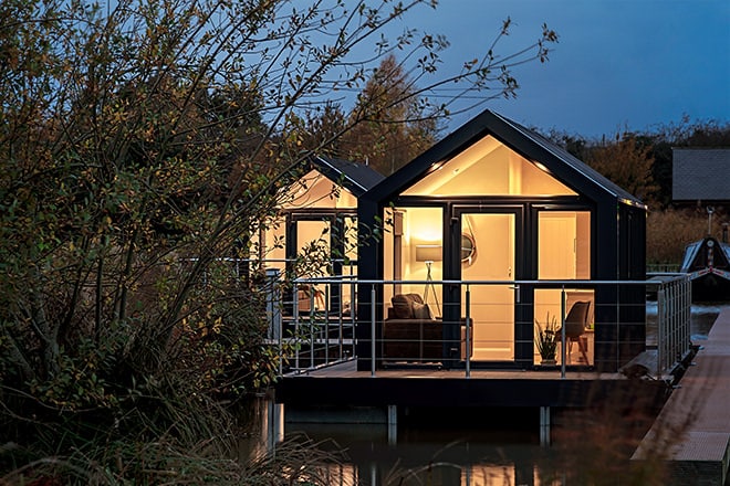 The Henley Houseboat