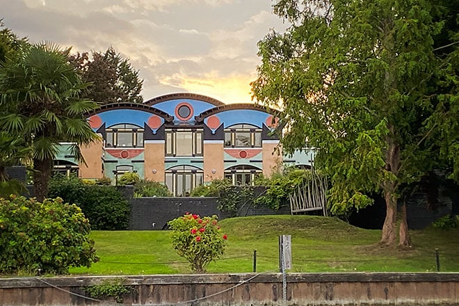 For Sale: Egyptian-inspired postmodern property with 90ft mooring