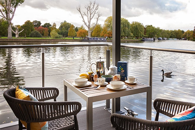 Enjoy relaxing breakfasts on the water.