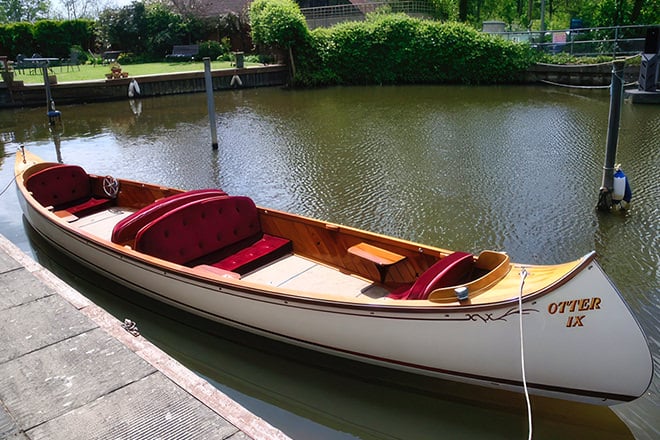 'Otter IV' - a 1990s original electric canoe