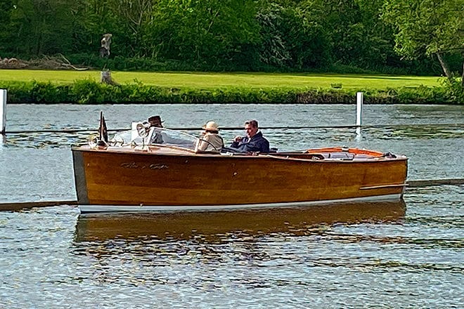 'Sans Peur' on the 'Boys in the Boat' film set last year