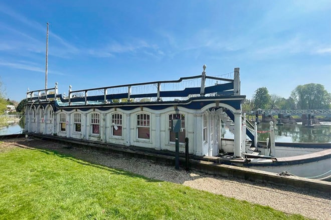The University barge, in need of renovation, moored at The Swan at Streatley.
Your next project?