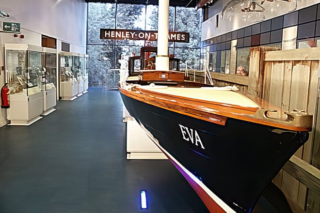 'Eva' - stream-driven umpire launch at the River & Rowing Museum