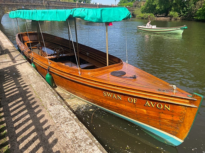 'Swan of Avon' can be hired from Avon Boating