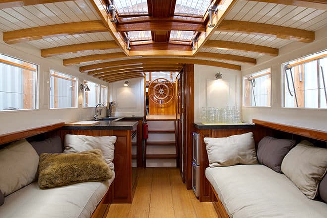 'Albatros'' sumptuous interior
