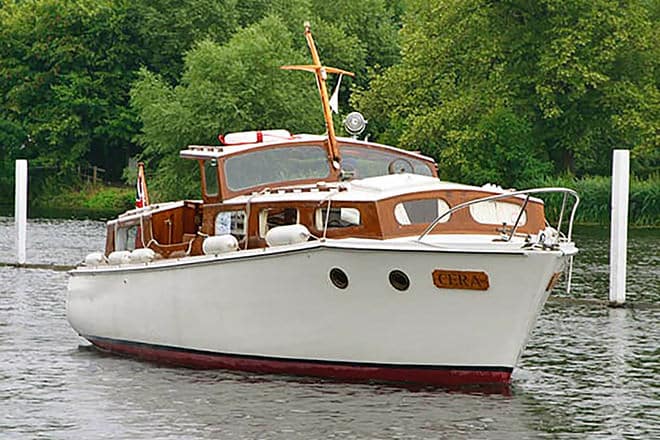 'Cera' - a cabin launch with a really social cockpit